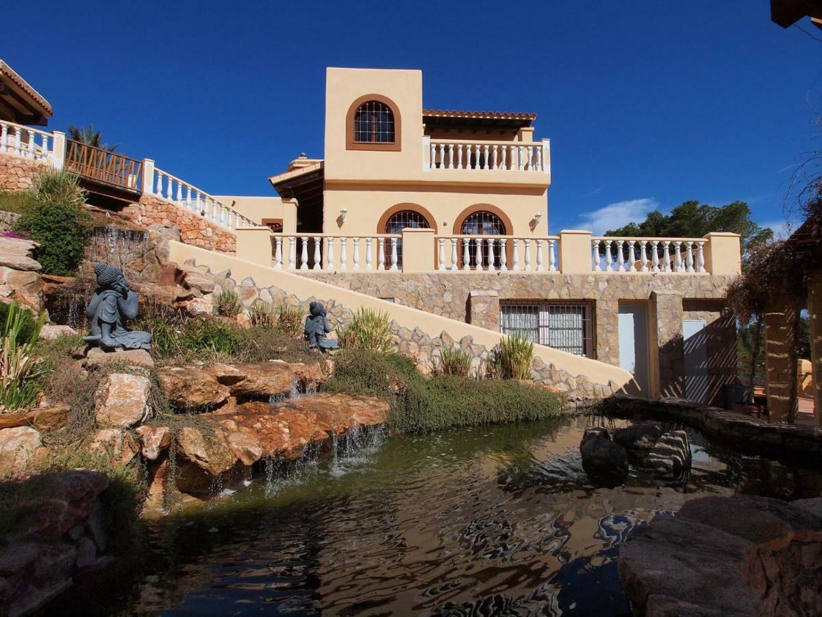 Cas Llop Ibiza Luxury Views Hébergement de vacances *